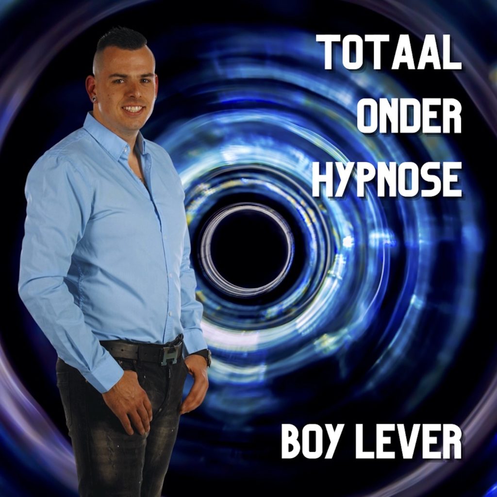 Boy Lever gaat ‘Totaal onder hypnose’