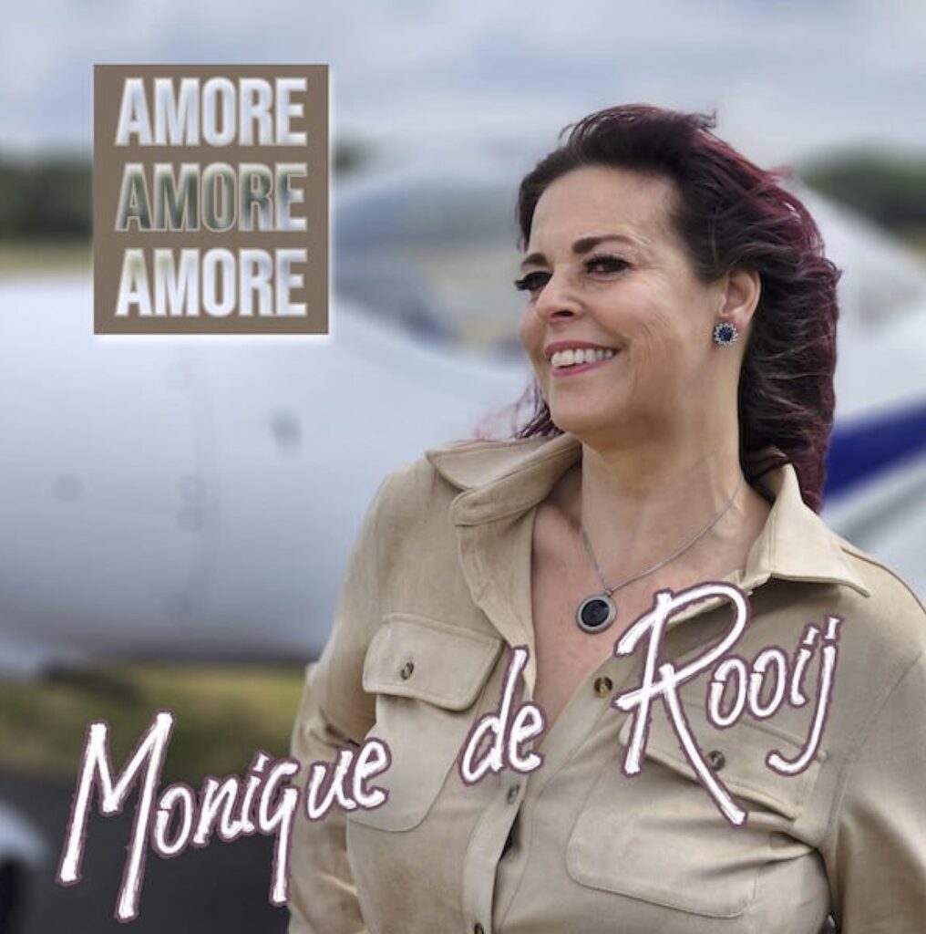 Monique de Rooij pakt groots uit met nieuwe single ‘Amore, Amore, Amore’