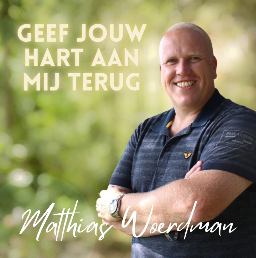 Matthias Woerdman presenteert gezellige meezinger ‘Geef jouw hart aan mij terug’