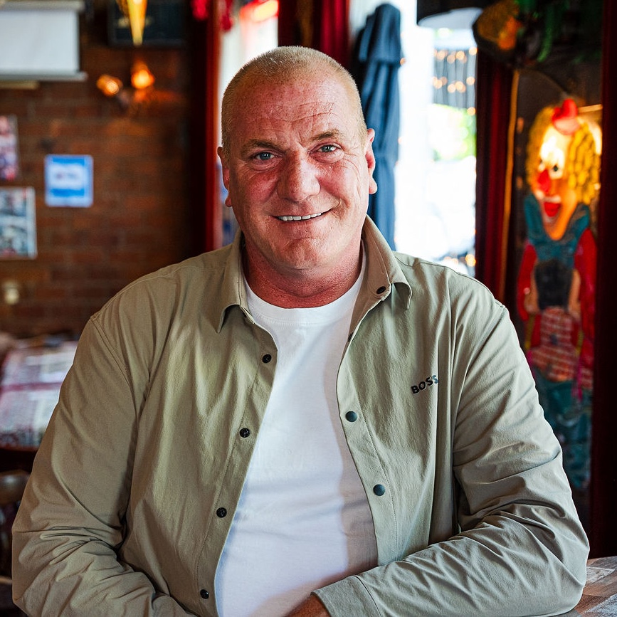 Albert Koetzier terug bij Rood-Hit-Blauw producties!